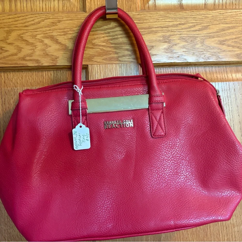Kenneth Cole Reaction Bold Red Satchel - Picture 1 of 7